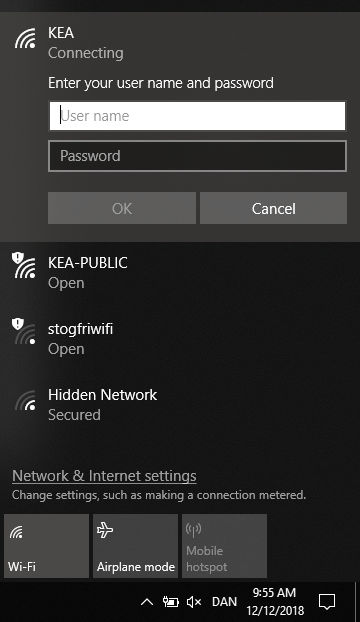 Windows 10, Wi-Fi connection password prompt.